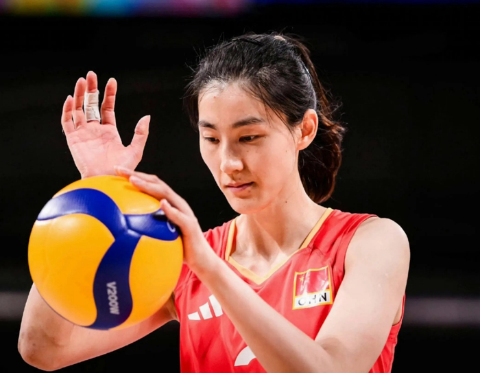 体育视频直播-网友爆料中国女排老将回归！刁琳宇袁心玥都有可能回来弥补漏洞|二传|副攻|国家队|奥运_新浪体育_新浪新闻