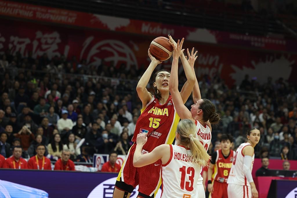 app下载-弹无虚发，韩旭5投5中拿下12分4板，正负值高达21全场最高